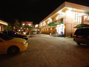 La Roca Veranda Suites & Restaurant Legazpi Eksteriør bilde