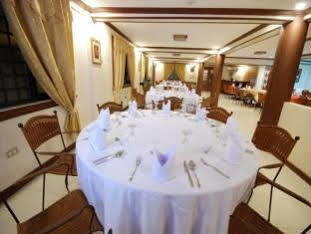 La Roca Veranda Suites & Restaurant Legazpi Eksteriør bilde